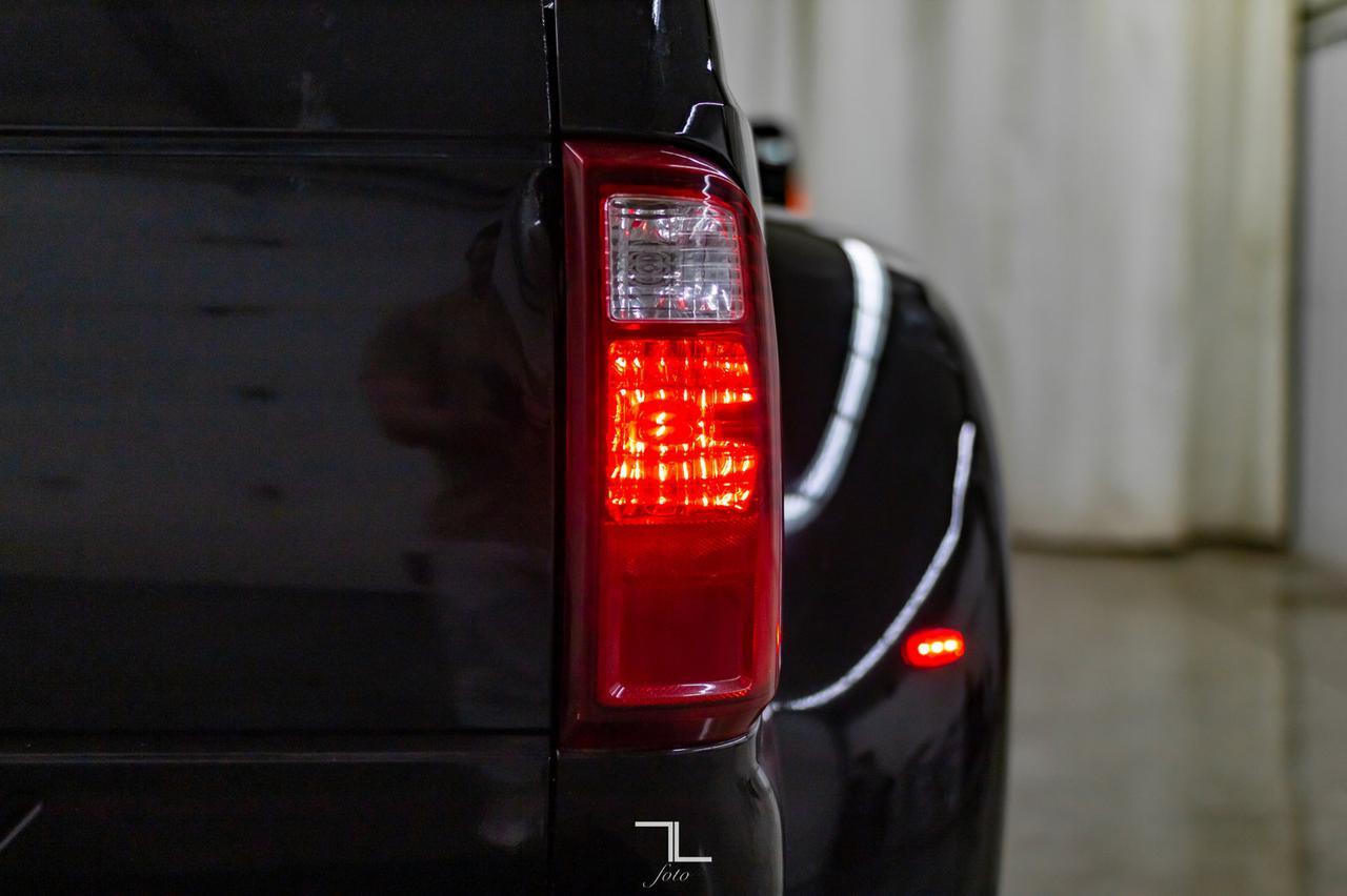 2013 Ford F-350 4x4 Crew Cab Lariat FX4 Dually Diesel Leather Roof Nav Red Deer AB