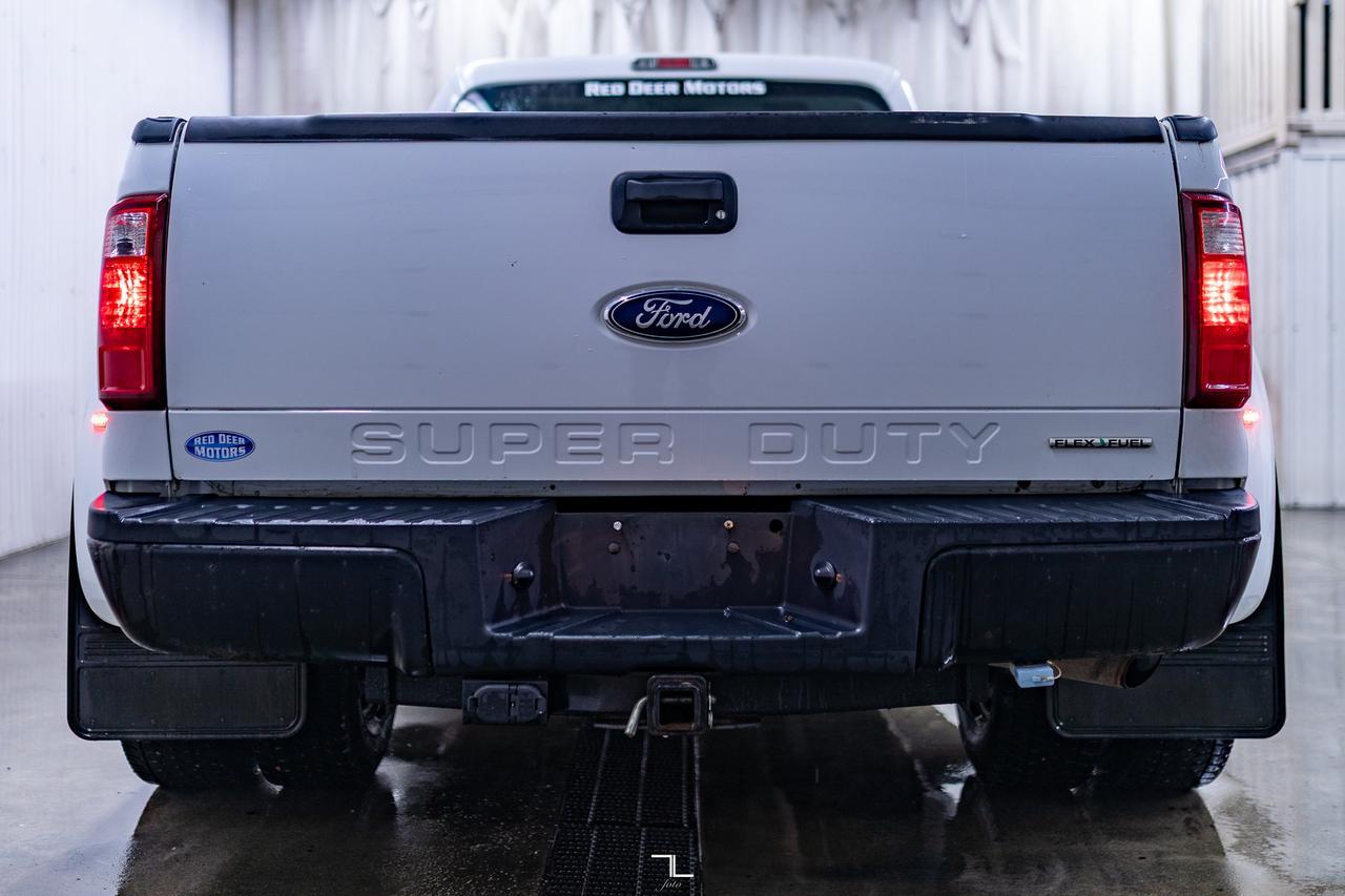 2013 Ford F-350 4x4 Crew Cab XL Dually Red Deer AB