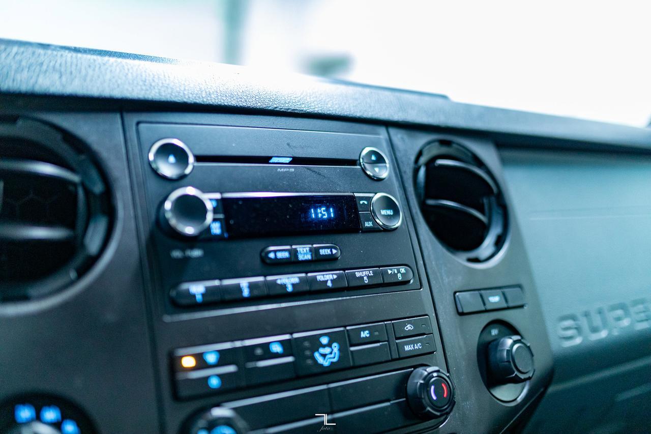 2013 Ford F-350 4x4 Crew Cab XL Dually Red Deer AB