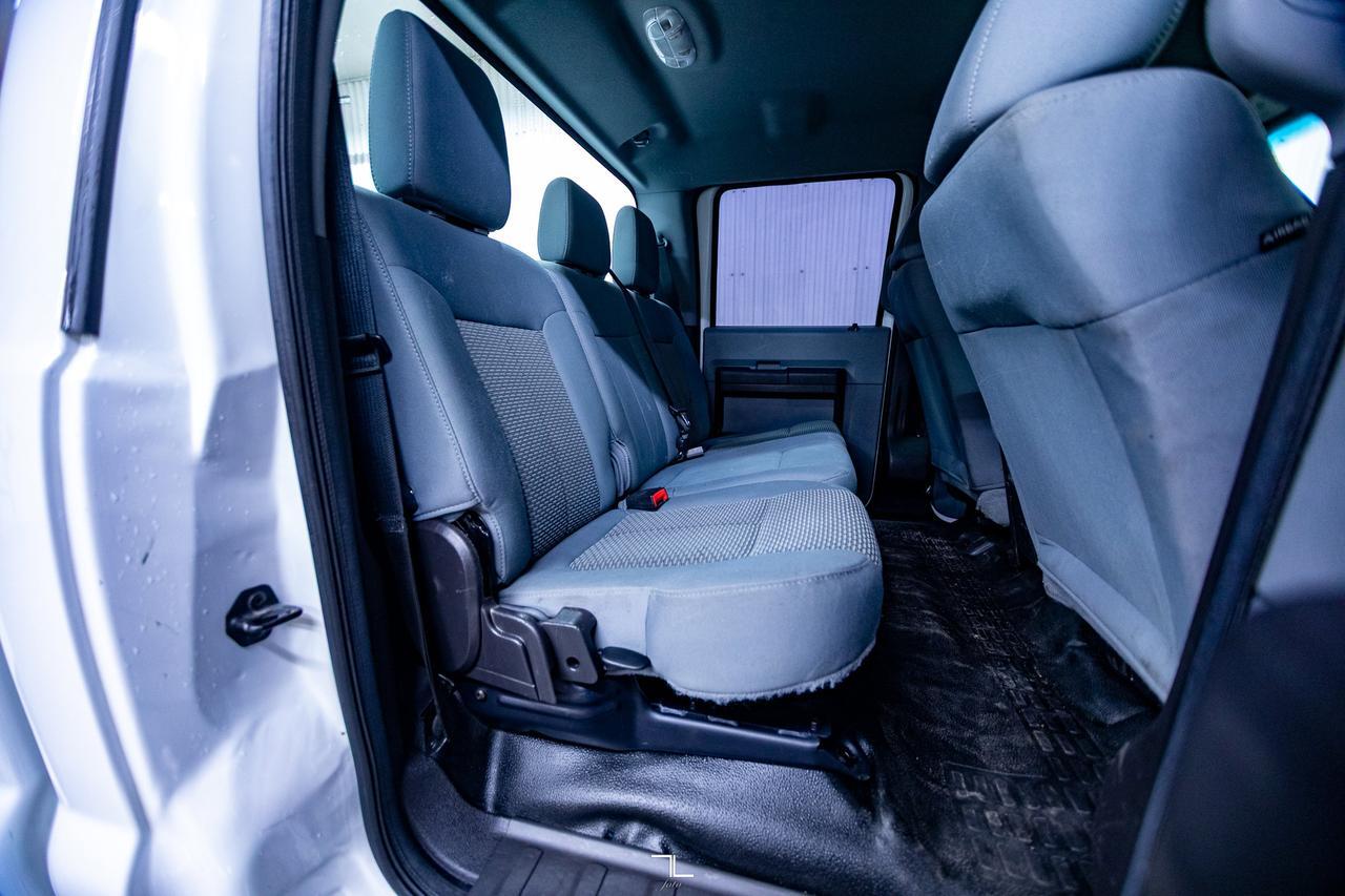 2013 Ford F-350 4x4 Crew Cab XL Dually Red Deer AB