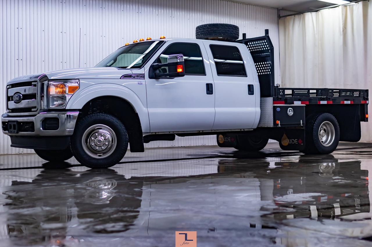 2013 Ford F-350 4x4 Crew Cab XLT Deck Dually Red Deer AB