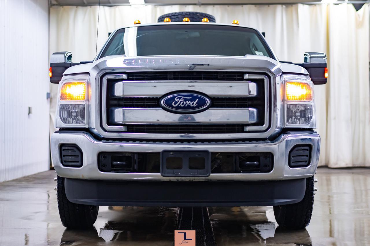 2013 Ford F-350 4x4 Crew Cab XLT Deck Dually Red Deer AB