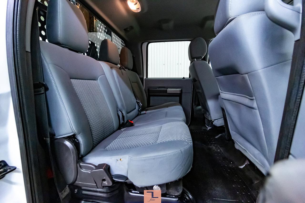 2013 Ford F-350 4x4 Crew Cab XLT Deck Dually Red Deer AB