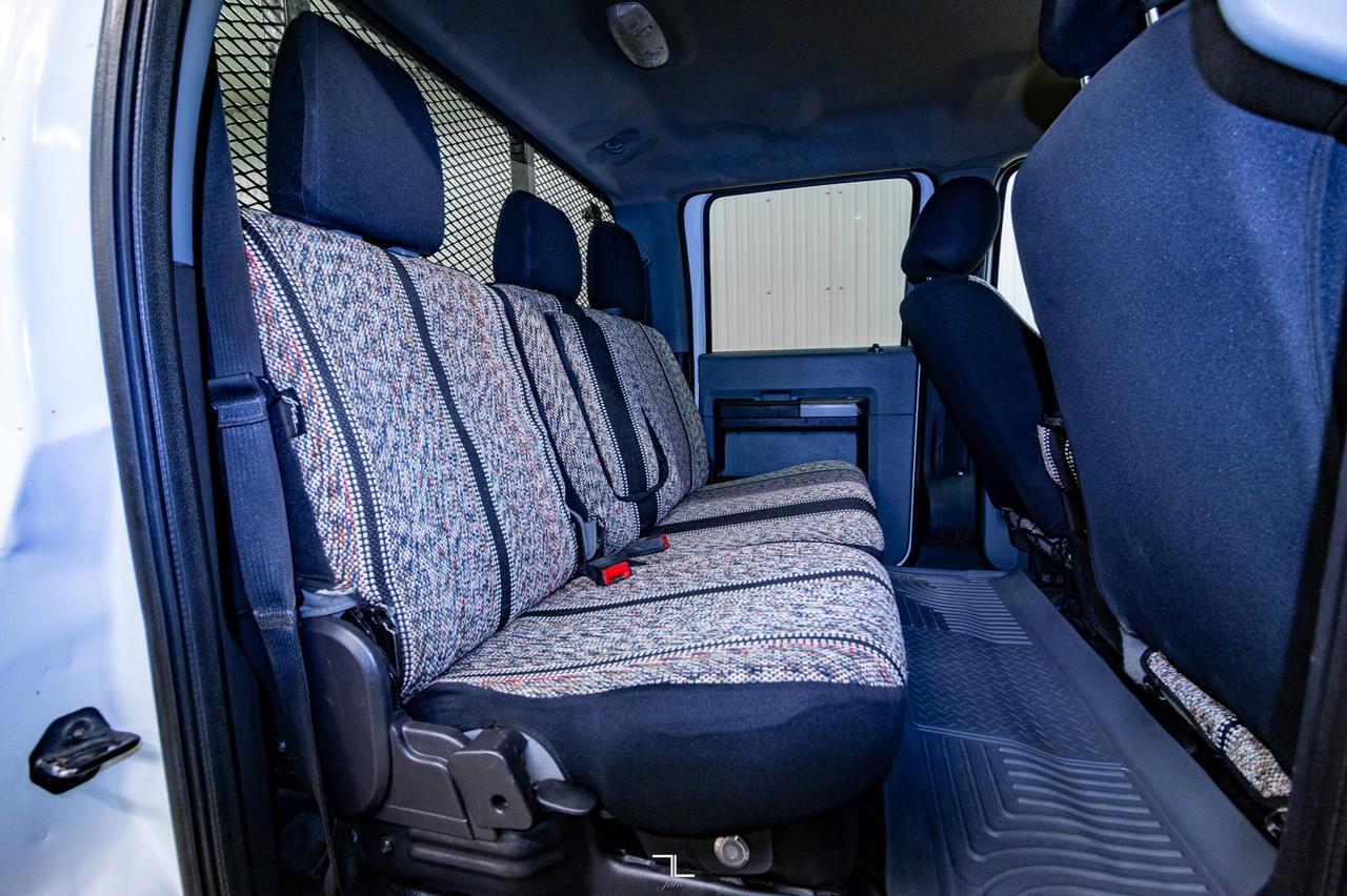 2013 Ford F-350 4x4 Crew Cab XLT Dually Deck Red Deer AB