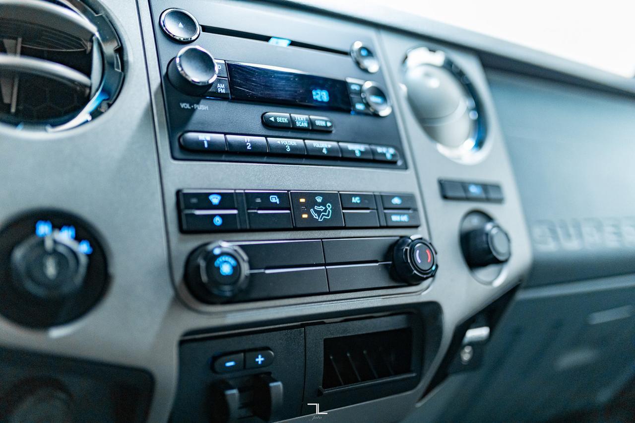 2013 Ford F-350 4x4 Crew Cab XLT Longbox Red Deer AB