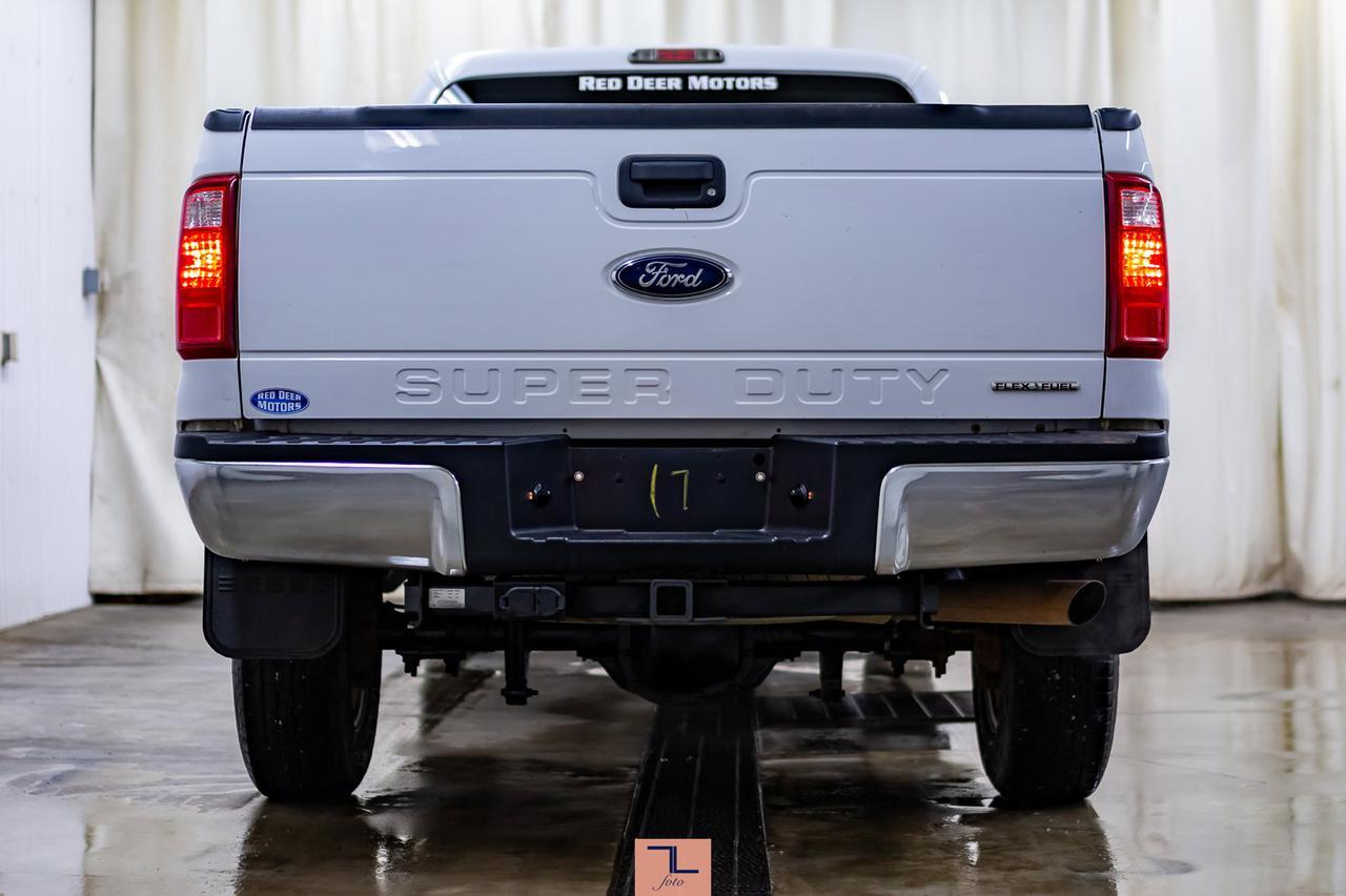 2013 Ford F-350 4x4 Super Cab XLT Longbox Red Deer AB