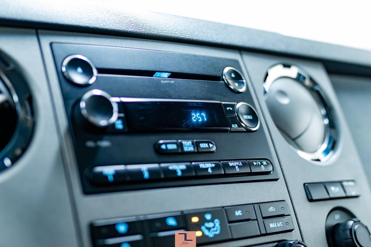 2013 Ford F-350 4x4 Super Cab XLT Longbox Red Deer AB