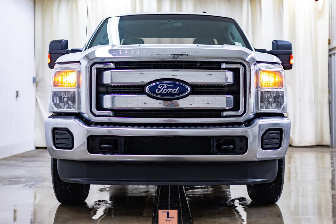 2013 Ford F-350 4x4 Super Cab XLT Longbox Red Deer AB