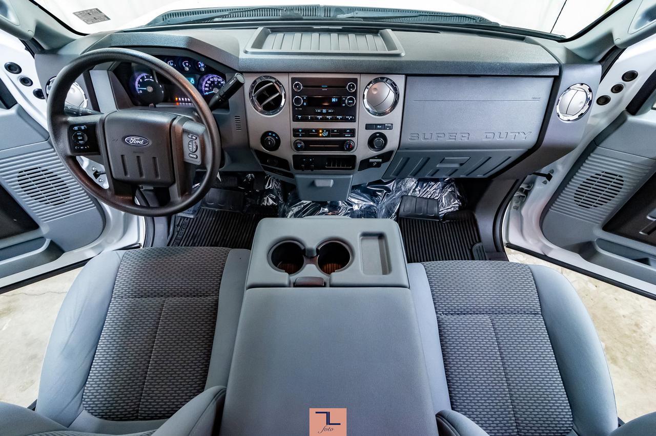 2013 Ford F-350 4x4 Super Cab XLT Longbox Red Deer AB