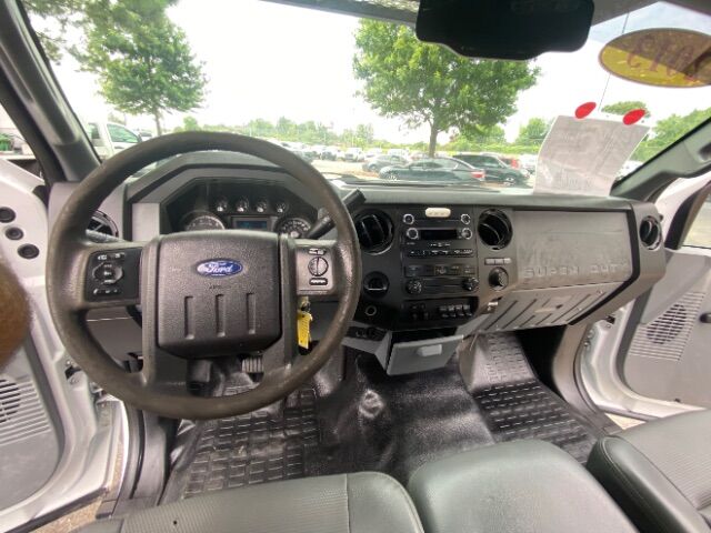 2013 Ford F-350 Chassis LIF GATE,RACK,SERVICED READY TO WORK. Charlotte NC