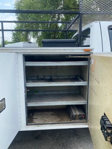 2013 Ford F-350 Chassis LIF GATE,RACK,SERVICED READY TO WORK. Charlotte NC