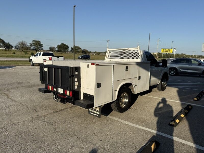2013 Ford F-350 DRW Utility w/ Lift Gate XL Collinsville OK