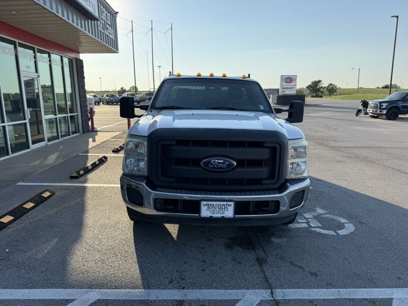 2013 Ford F-350 DRW Utility w/ Lift Gate XL Collinsville OK