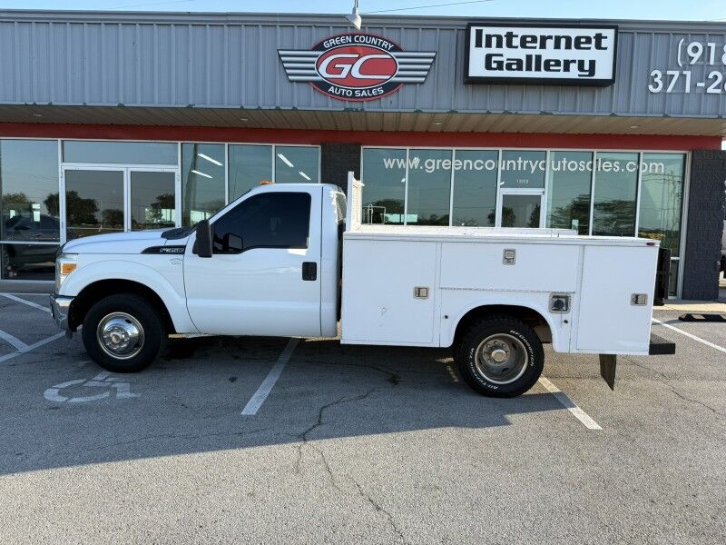 2013 Ford F-350 DRW Utility w/ Lift Gate XL Collinsville OK