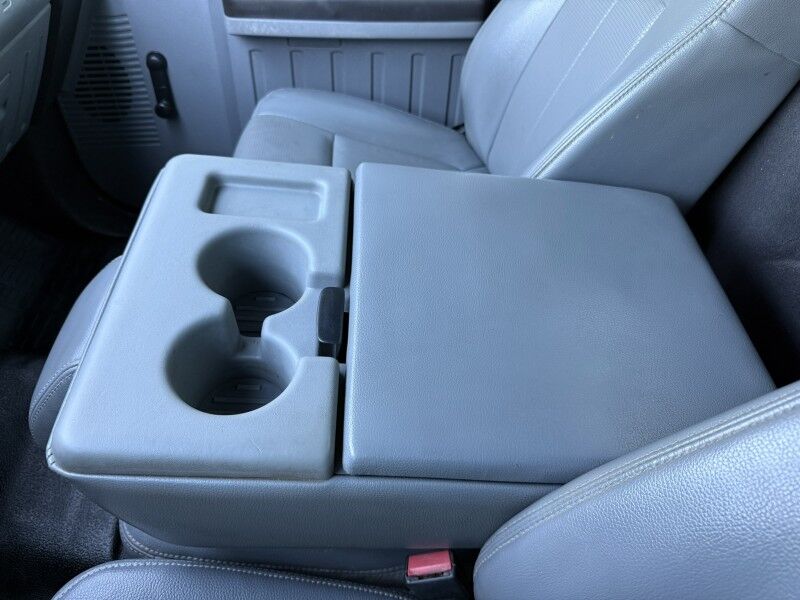 2013 Ford F-350 DRW Utility w/ Lift Gate XL Collinsville OK