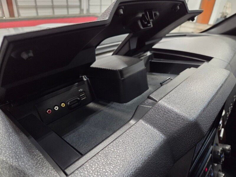 2013 Ford F-350 Lariat Short Bed 6.7L Diesel GPS Camera Goosneck FREE WARRANTY Arlington TX