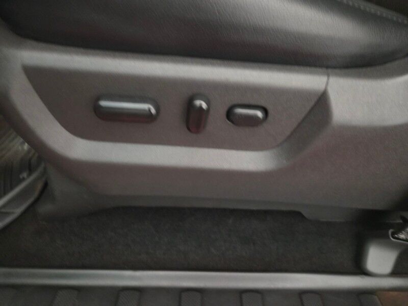 2013 Ford F-350 Lariat Short Bed 6.7L Diesel GPS Camera Goosneck FREE WARRANTY Arlington TX