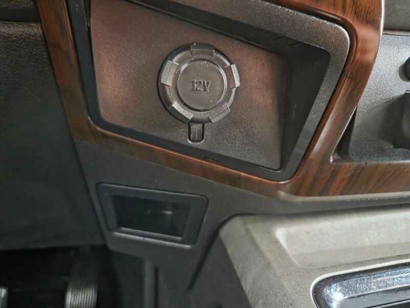 2013 Ford F-350 Lariat Short Bed 6.7L Diesel GPS Camera Goosneck FREE WARRANTY Arlington TX