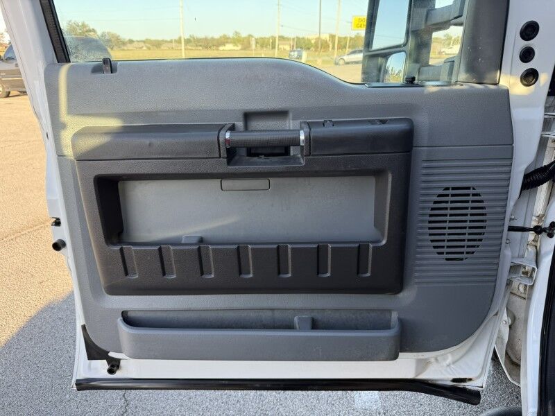 2013 Ford F-350 SRW Utility w/ Auto Crane XL Collinsville OK