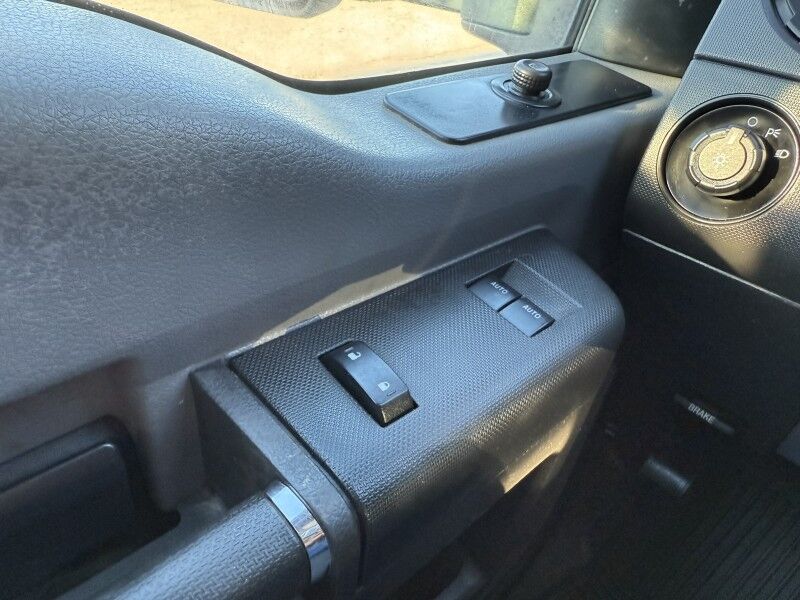 2013 Ford F-350 SRW Utility w/ Auto Crane XL Collinsville OK