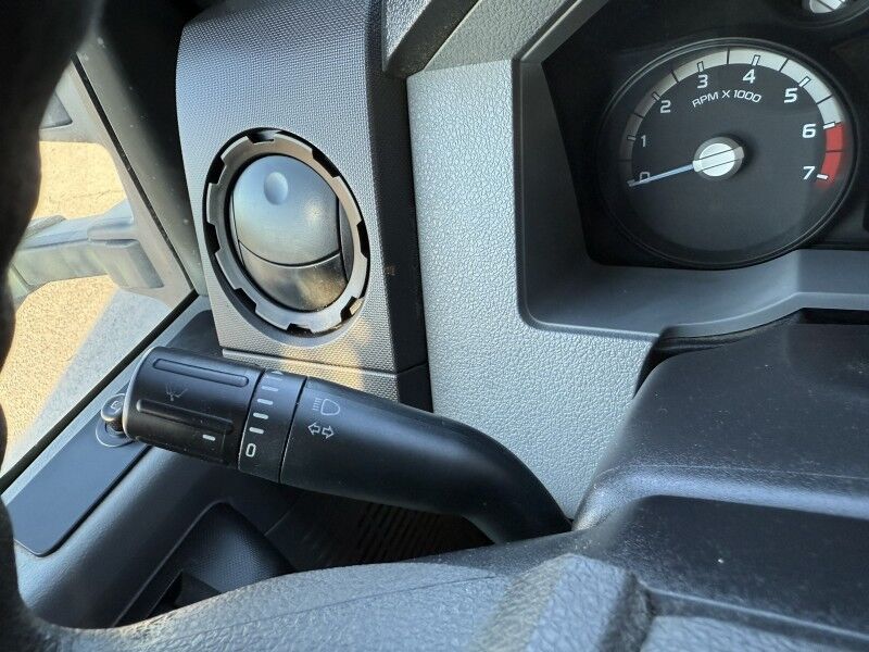 2013 Ford F-350 SRW Utility w/ Auto Crane XL Collinsville OK