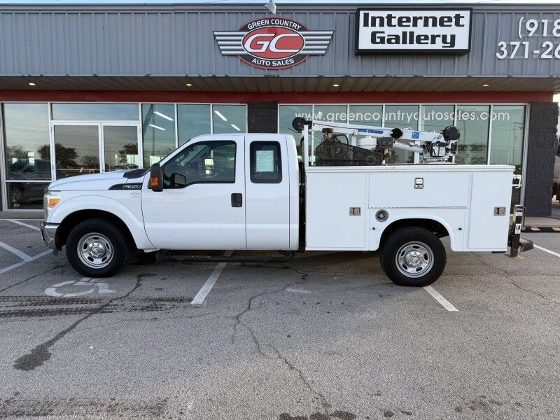 2013 Ford F-350 SRW Utility w/ Auto Crane XL Collinsville OK