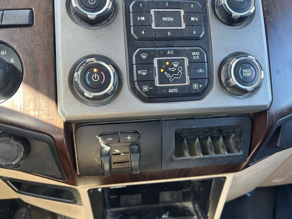 2013 Ford F-350SD Lariat Crestwood KY