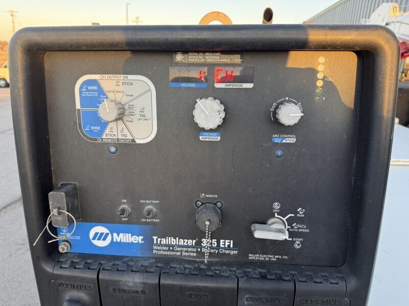 2013 Ford F-550 4x4 Diesel Utilty Stellar 7621 Crane XL Collinsville OK