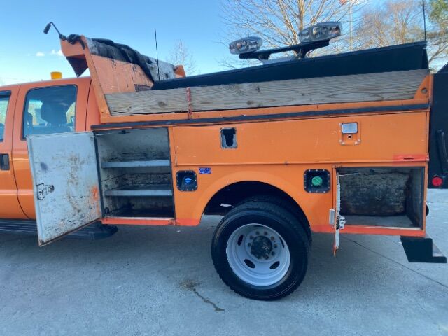 2013 Ford F-550 Chassis Full Dump and Plows Charlotte NC
