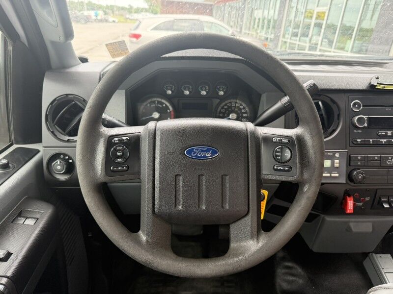 2013 Ford F-550 V10 Bucket Truck XL Collinsville OK