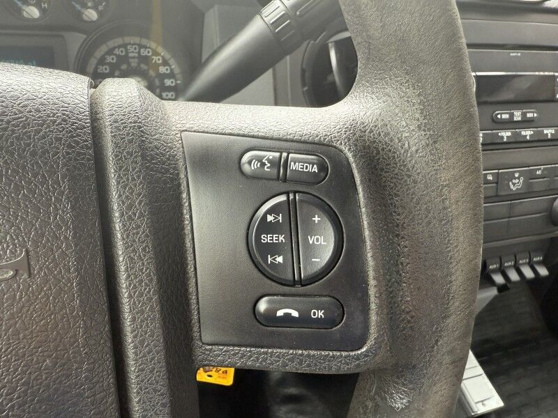 2013 Ford F-550 V10 Bucket Truck XL Collinsville OK