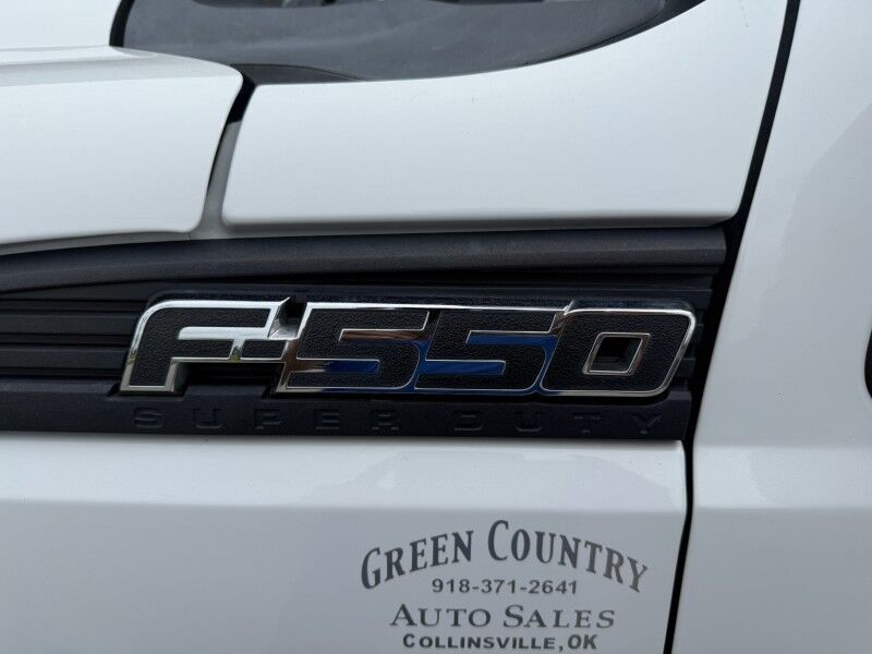 2013 Ford F-550 V10 Bucket Truck XL Collinsville OK