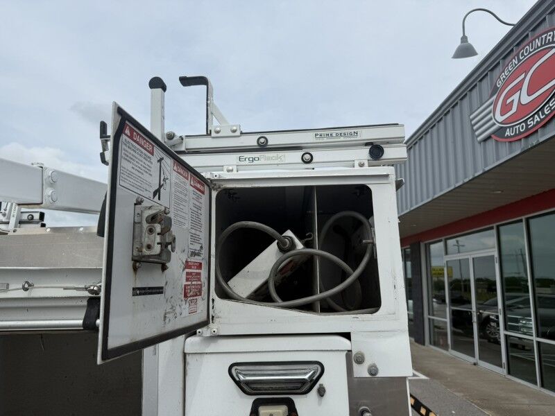2013 Ford F-550 V10 Bucket Truck XL Collinsville OK