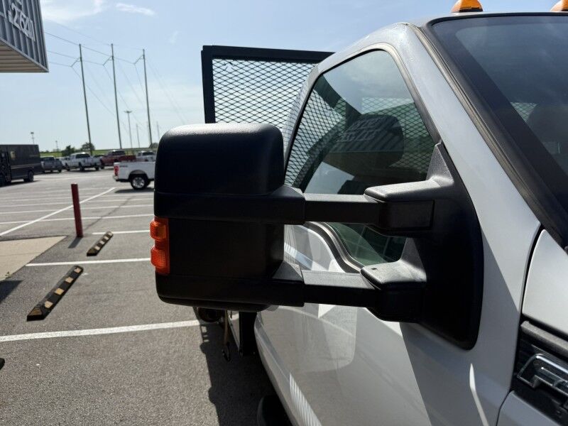 2013 Ford F-550 V10 Flatbed XL Collinsville OK