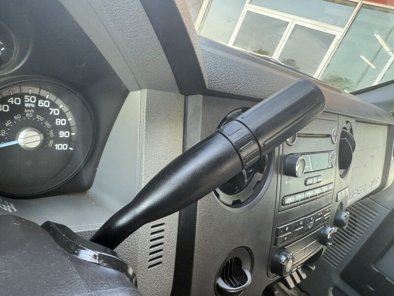 2013 Ford F-550 V10 Flatbed XL Collinsville OK
