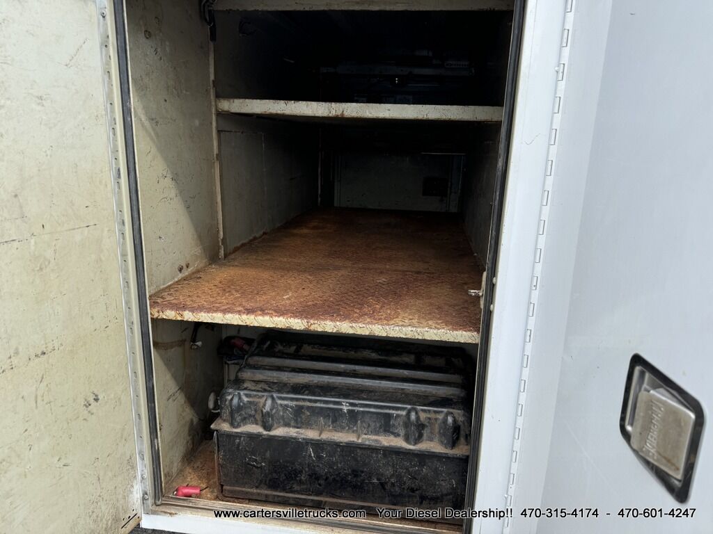 2013 Ford F-650 Super Duty CON XL Crew CAB DRW RWD - UTILITY BED Cartersville GA