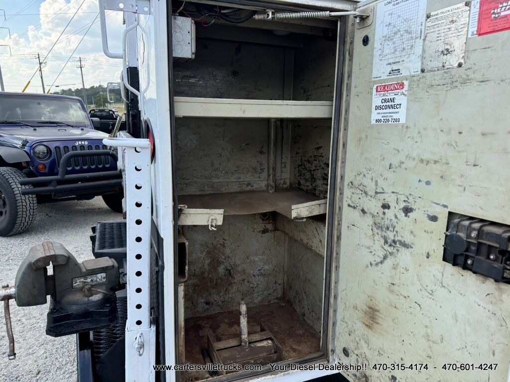 2013 Ford F-650 Super Duty CON XL Crew CAB DRW RWD - UTILITY BED Cartersville GA