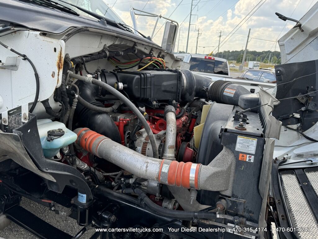 2013 Ford F-650 Super Duty CON XL Crew CAB DRW RWD - UTILITY BED Cartersville GA