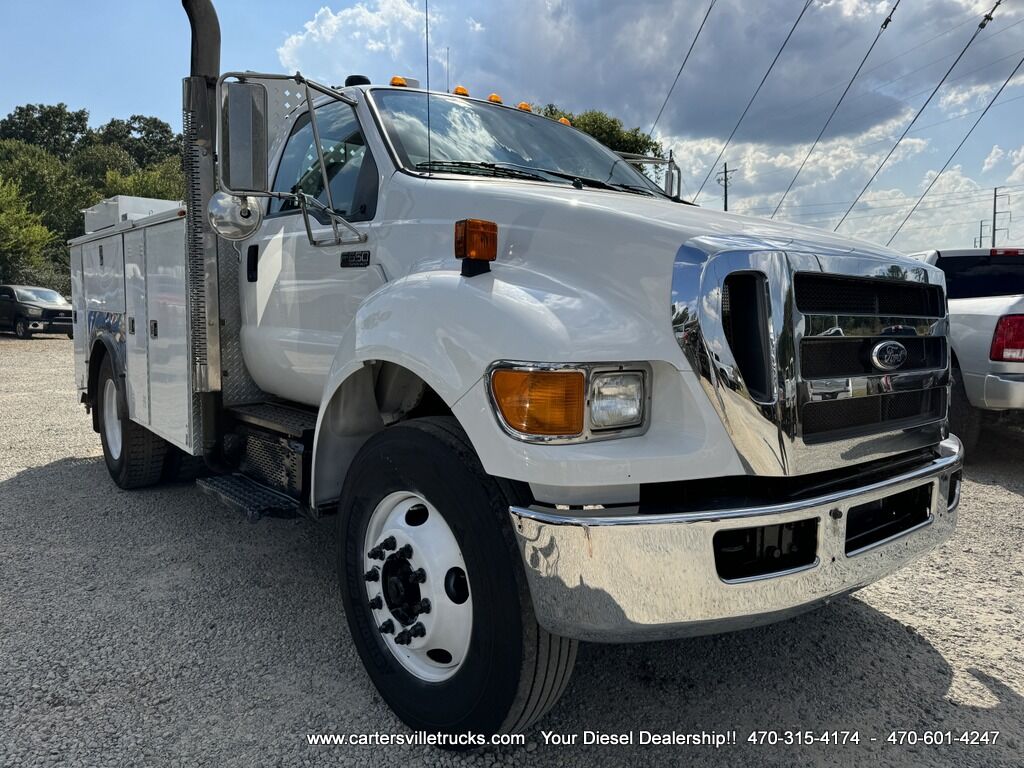 2013 Ford F-650 Super Duty CON XL Crew CAB DRW RWD - UTILITY BED Cartersville GA
