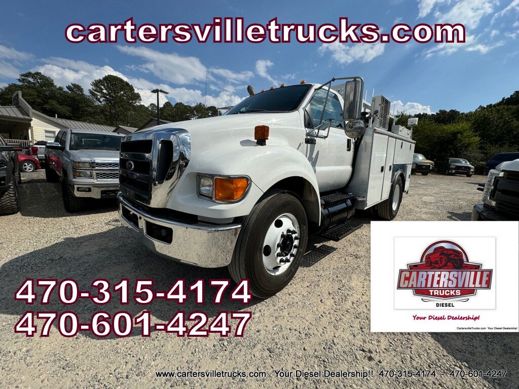 2013 Ford F-650 Super Duty CON XL Crew CAB DRW RWD - UTILITY BED
