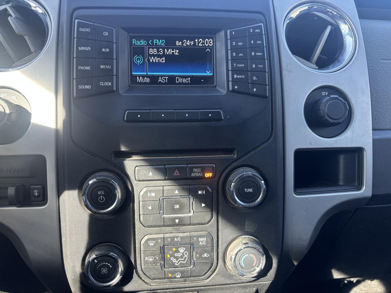 2013 Ford F150 SuperCrew Cab XLT Pickup 4D 5 1/2 ft Aurora MO