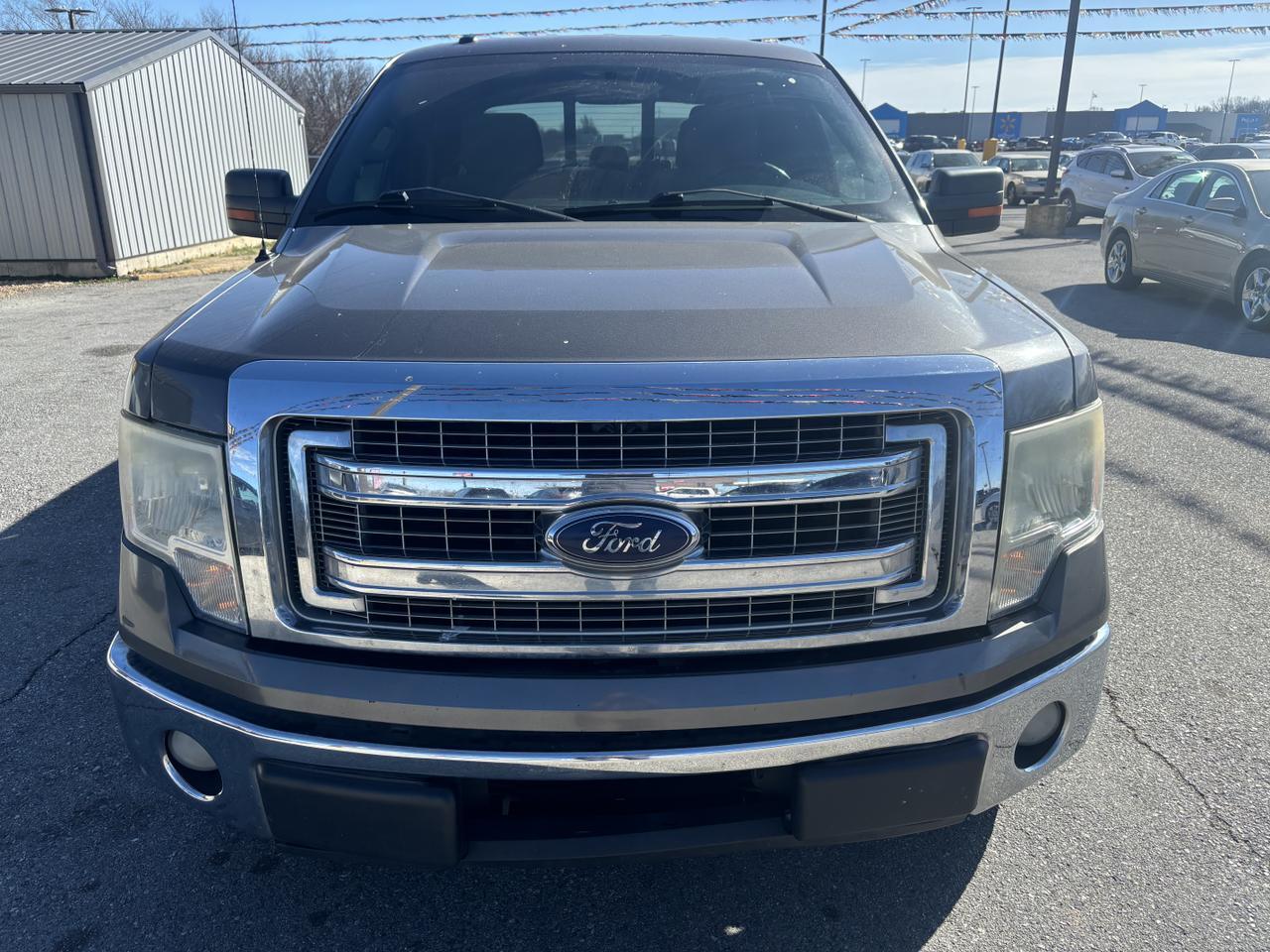 2013 Ford F150 SuperCrew Cab XLT Pickup 4D 5 1/2 ft