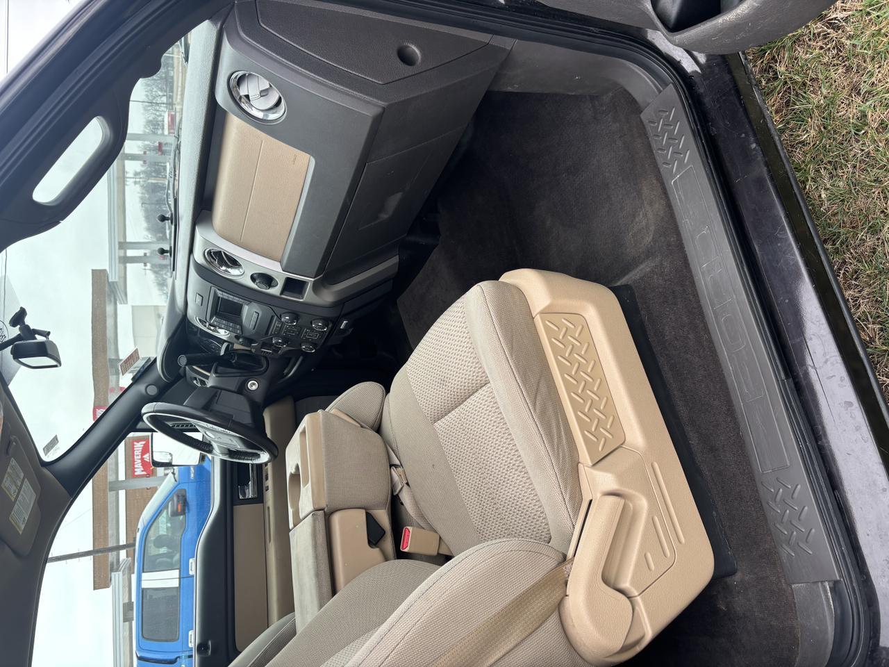 2013 Ford F150 SuperCrew Cab XLT Pickup 4D 5 1/2 ft Aurora MO