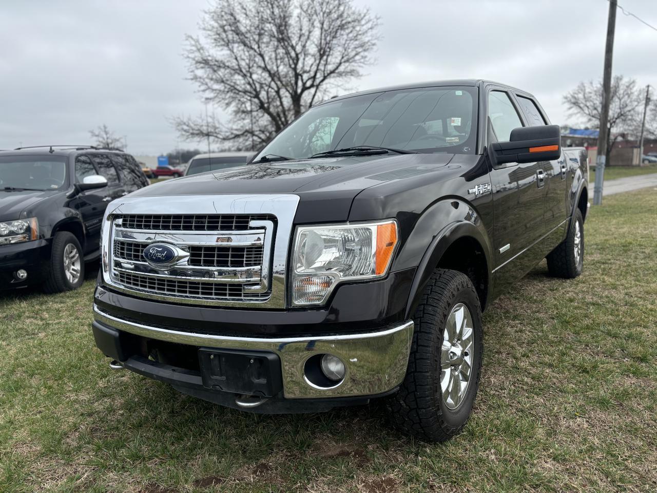 2013 Ford F150 SuperCrew Cab XLT Pickup 4D 5 1/2 ft
