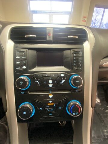 2013 Ford FUSION SALVAGE TITLE SALVAGE TITLE Charlotte NC