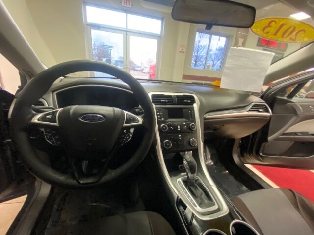 2013 Ford FUSION SALVAGE TITLE SALVAGE TITLE Charlotte NC