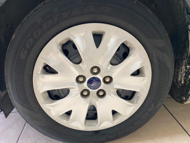 2013 Ford FUSION SALVAGE TITLE SALVAGE TITLE Charlotte NC