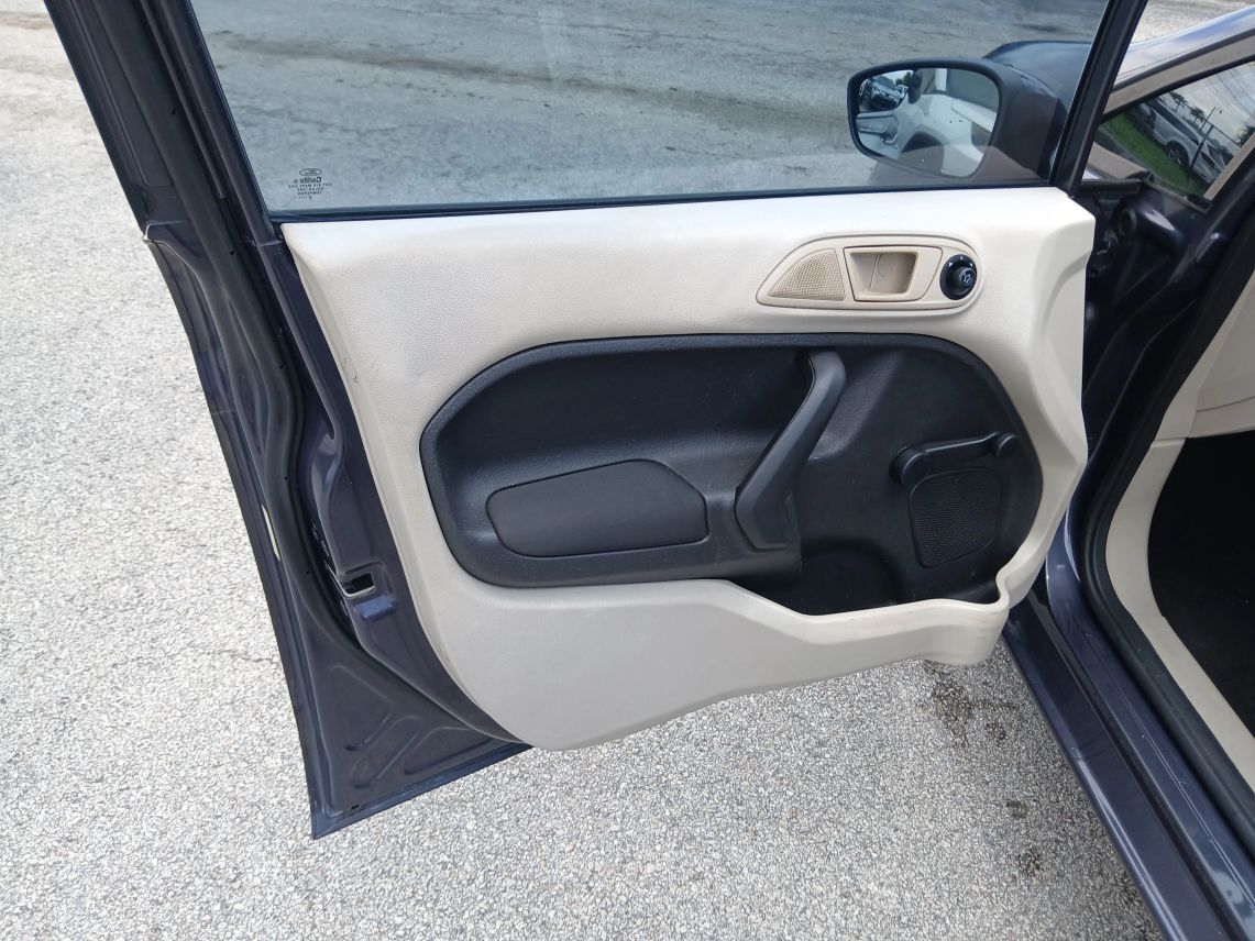 2013 Ford Fiesta S Sedan 4D Maitland FL