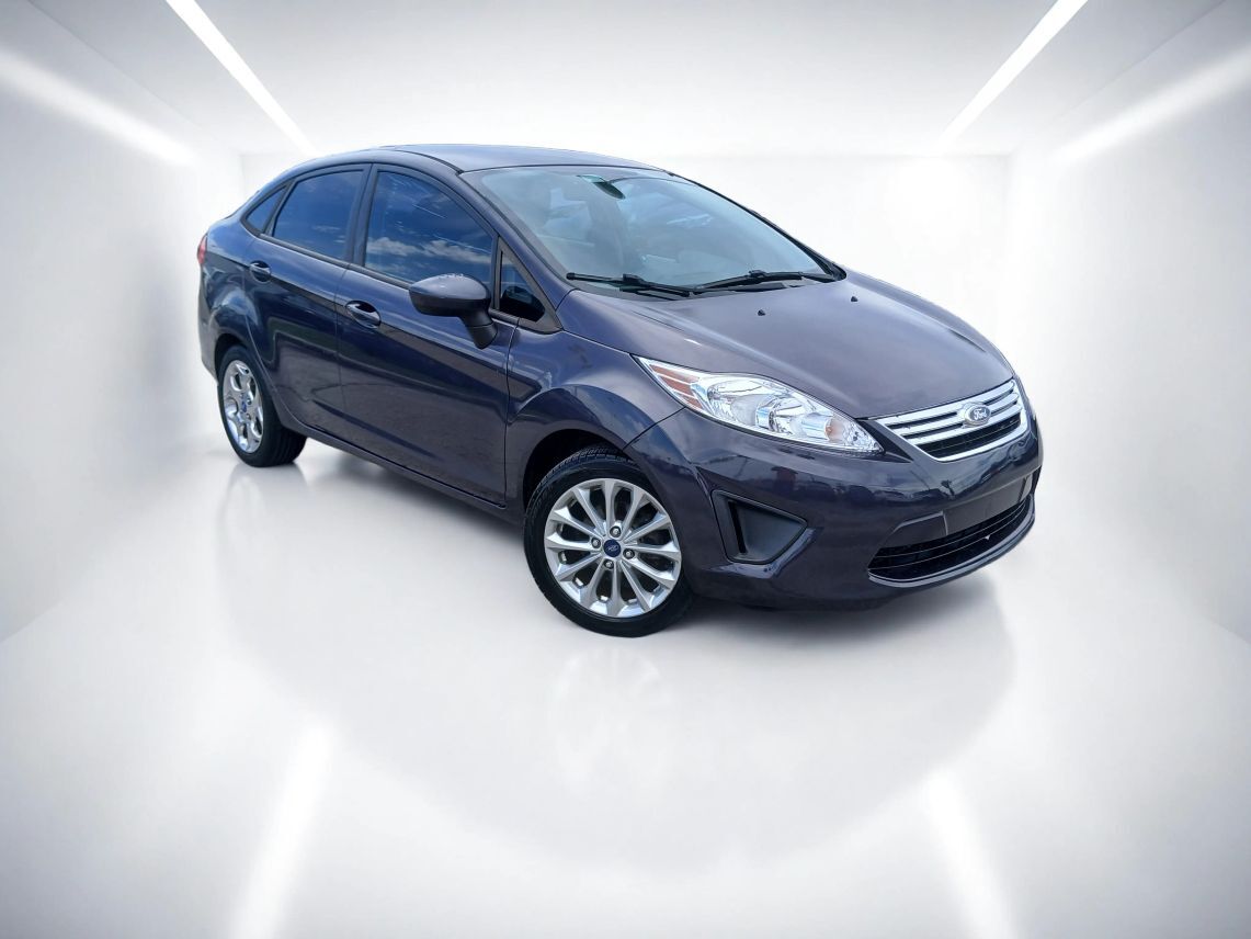 2013 Ford Fiesta S Sedan 4D