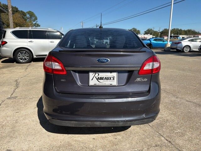 2013 Ford Fiesta SE photo 3